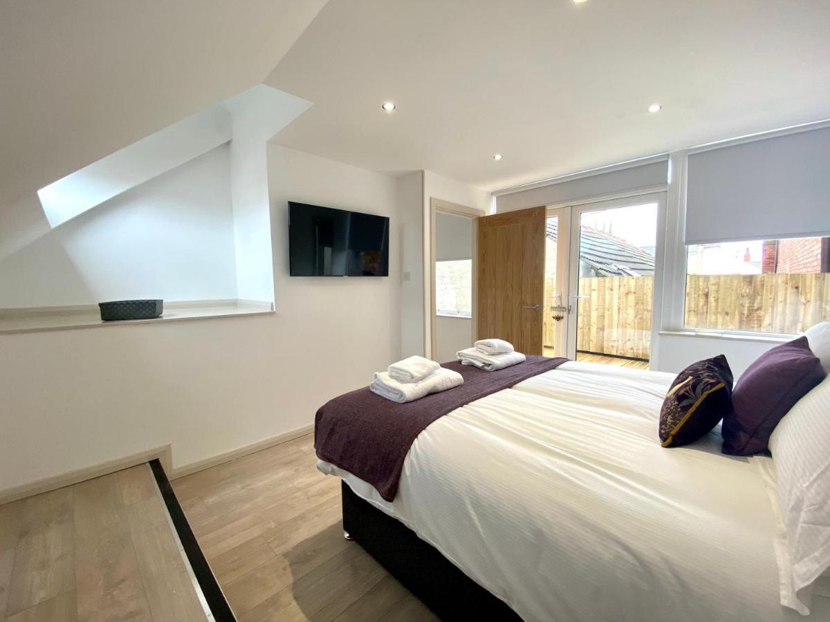 Princess Theatre Beach View Apartments By Blackpool Service Apartments 외부 사진