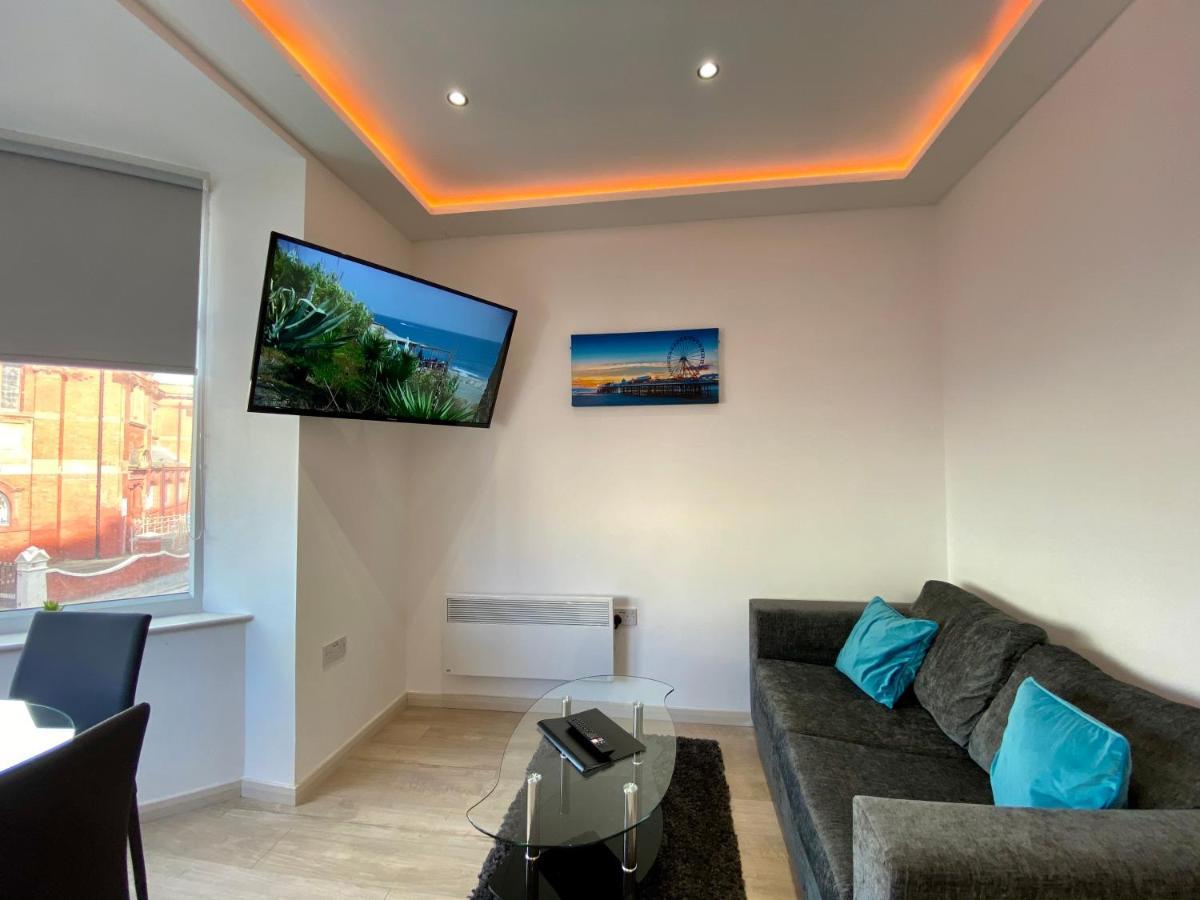 Princess Theatre Beach View Apartments By Blackpool Service Apartments 외부 사진