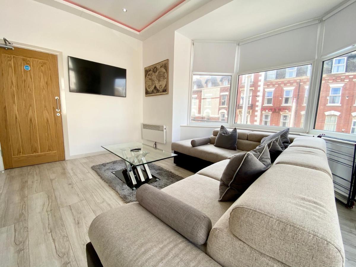 Princess Theatre Beach View Apartments By Blackpool Service Apartments 외부 사진