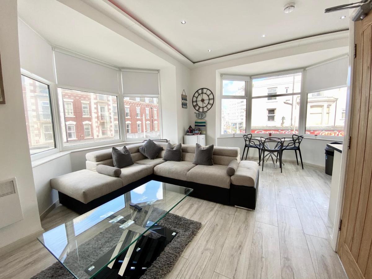 Princess Theatre Beach View Apartments By Blackpool Service Apartments 외부 사진