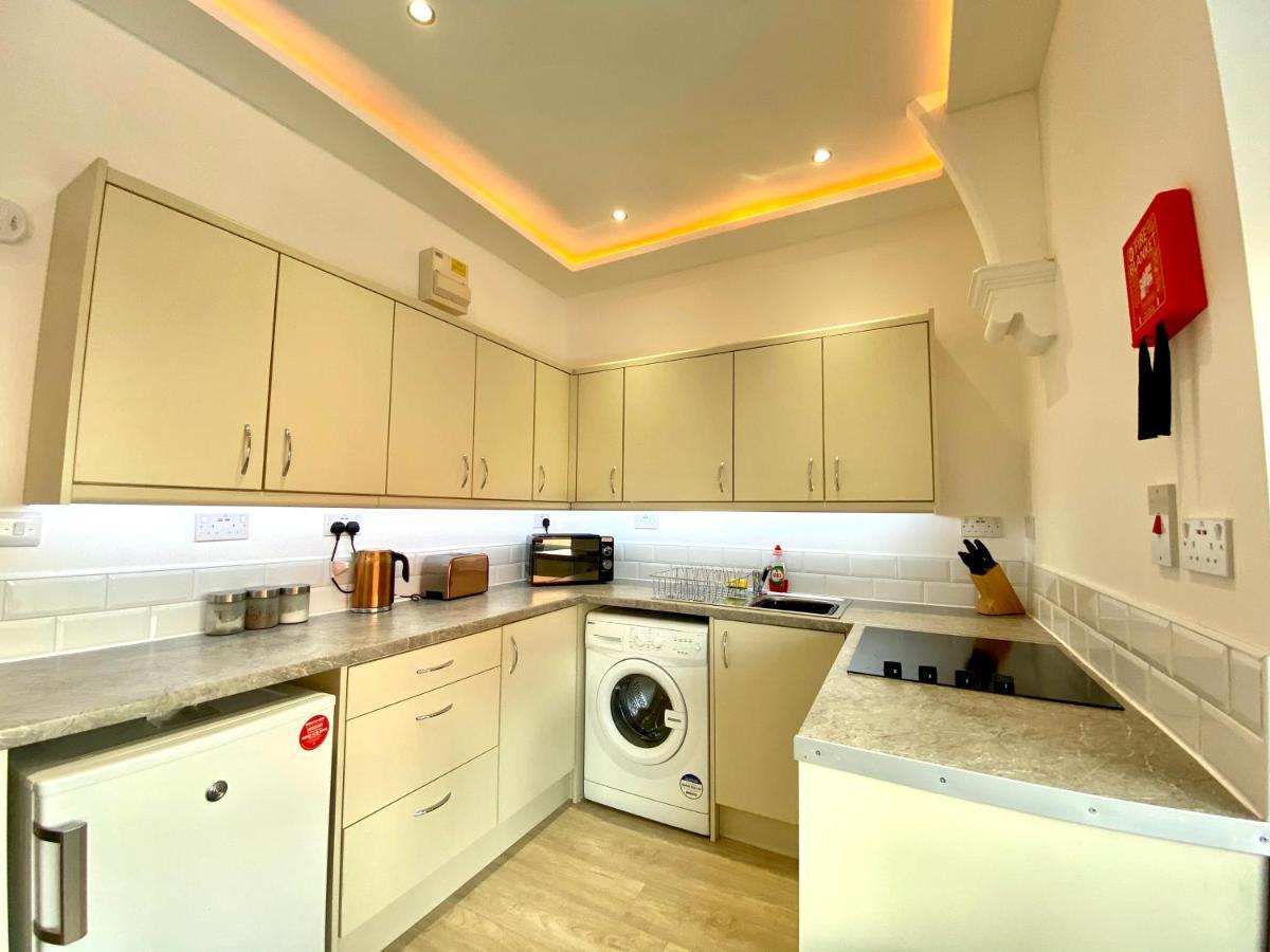 Princess Theatre Beach View Apartments By Blackpool Service Apartments 외부 사진