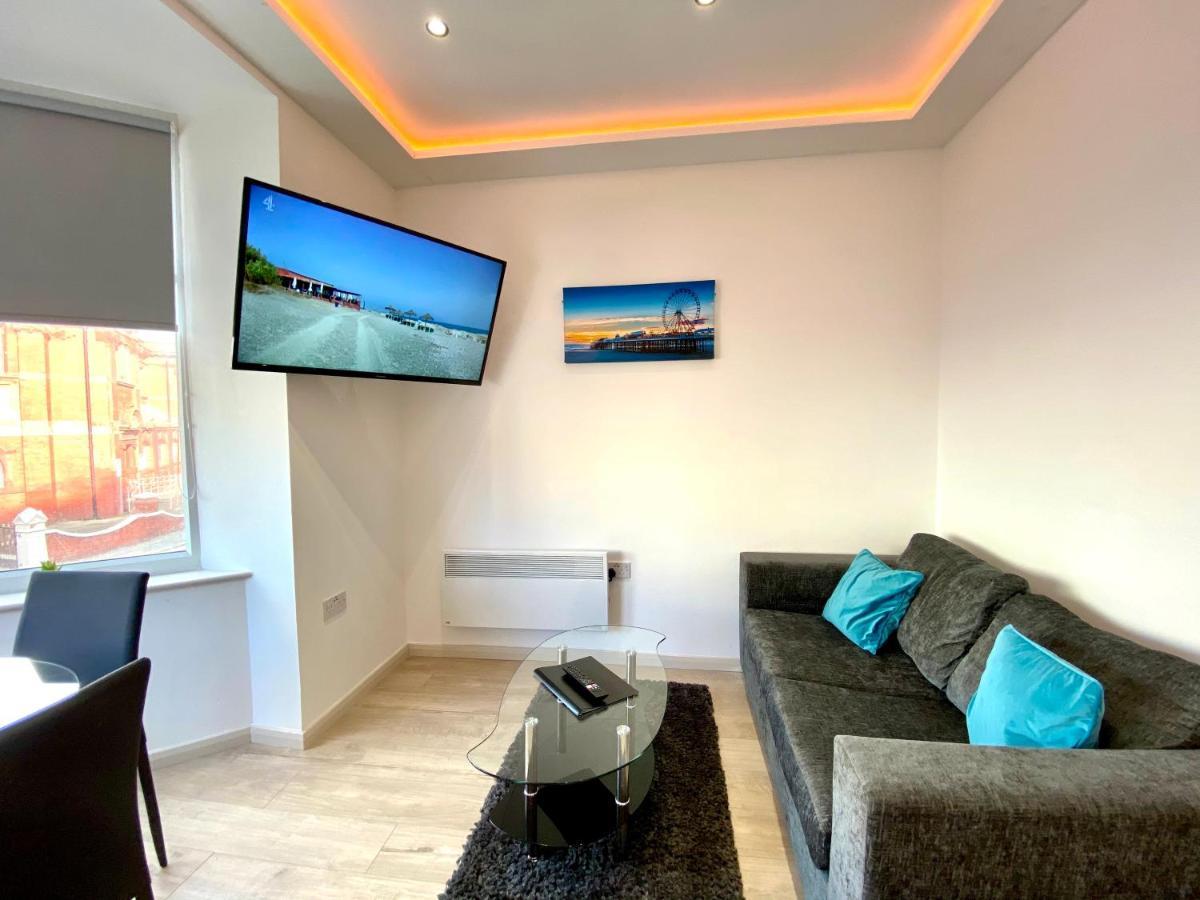 Princess Theatre Beach View Apartments By Blackpool Service Apartments 외부 사진